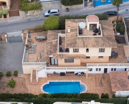 Aktuelle Fassadengestaltung und Dach